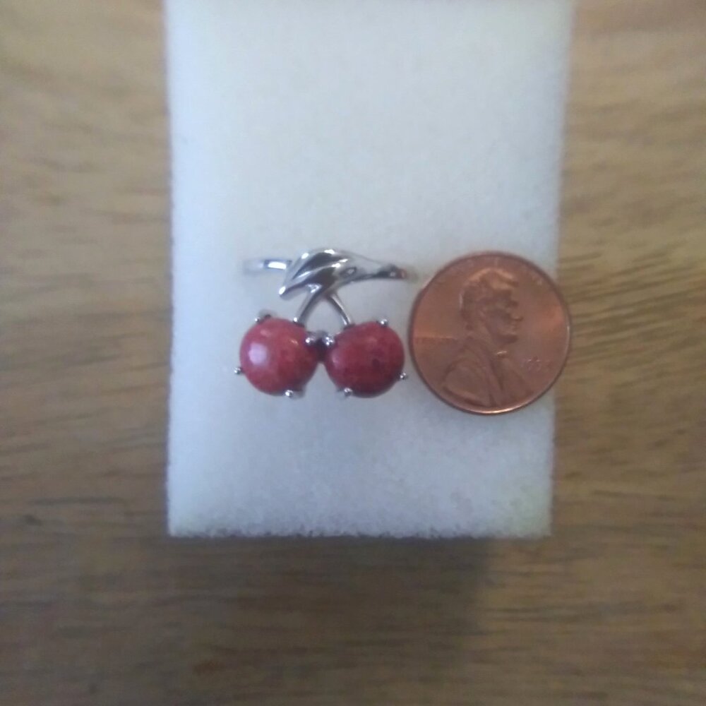 Coral Cherry Silver Ring - Picture 7 of 7